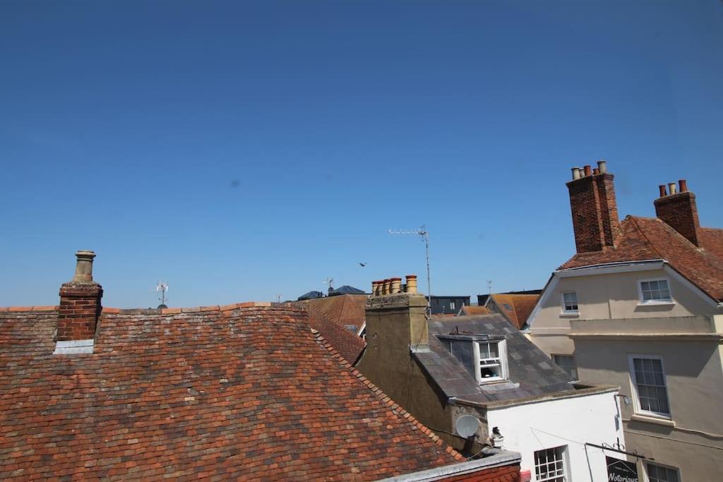 Apartment 6 At Number 8: City Centre, 1 Bedroom, Sofa Bed In Lounge Canterbury Exteriér fotografie