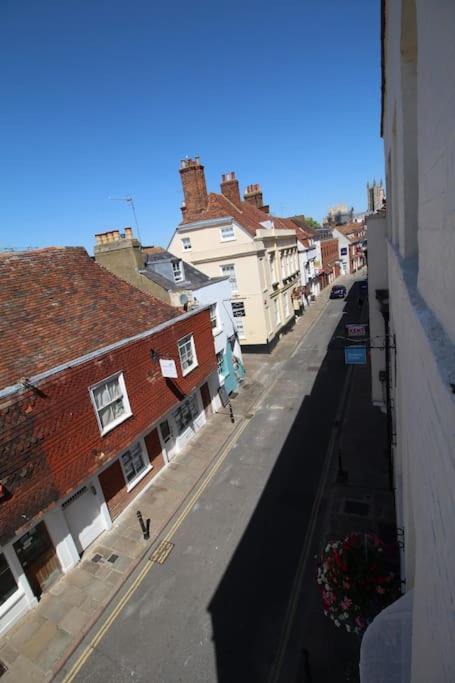 Apartment 6 At Number 8: City Centre, 1 Bedroom, Sofa Bed In Lounge Canterbury Exteriér fotografie