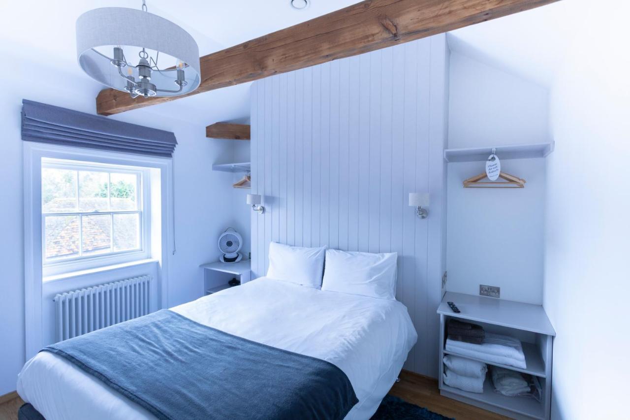 Apartment 6 At Number 8: City Centre, 1 Bedroom, Sofa Bed In Lounge Canterbury Exteriér fotografie