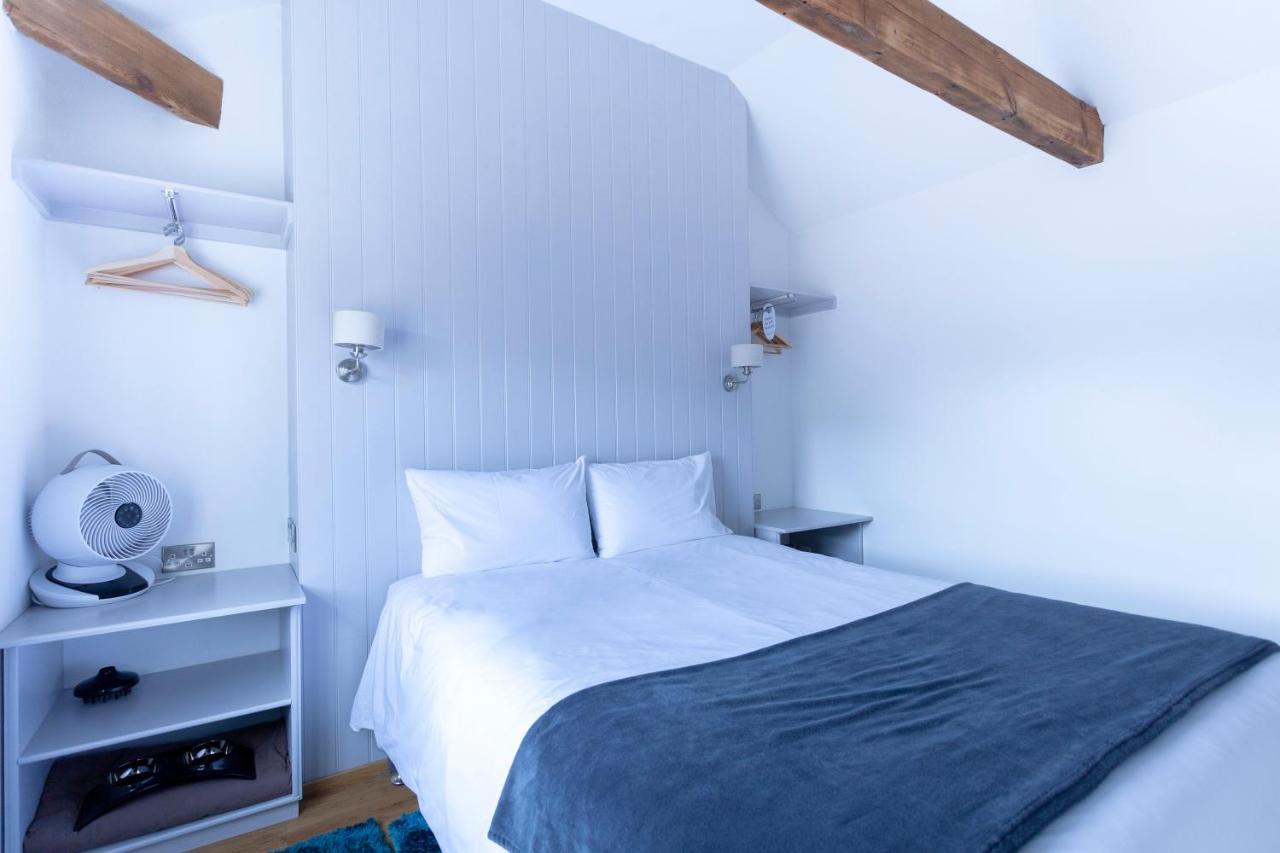 Apartment 6 At Number 8: City Centre, 1 Bedroom, Sofa Bed In Lounge Canterbury Exteriér fotografie